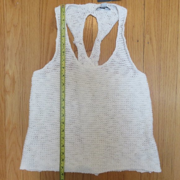 CLEARANCE NWT American Eagle Cream split open back sweater tank size S - Picture 8 of 9